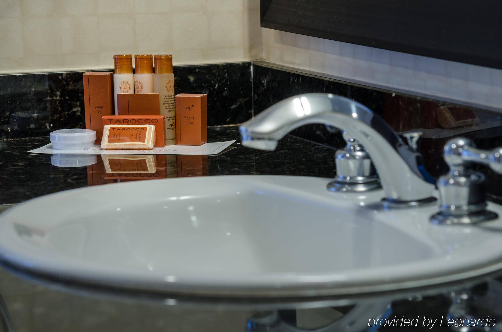 Beacon Hotel & Corporate Quarters Washington Ngoại thất bức ảnh